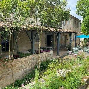 *** Bed & Breakfast L'etape Du Chateau France